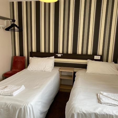 The Arncliff Hotel แบล็คพูล ภายนอก รูปภาพ